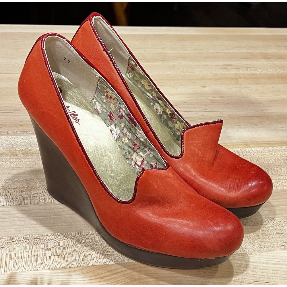 Seychelles 5" Leather Pumps, Womens Size 11, Wedge Heels
